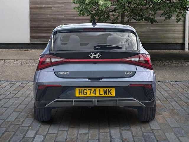 Hyundai I20 1.0 T-GDi Premium Hatchback 5dr Petrol DCT Euro 6 (s/s) (100 ps) Blue