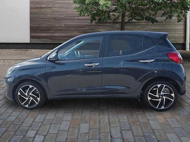 Hyundai i10 1.2 Premium 5dr Automatic