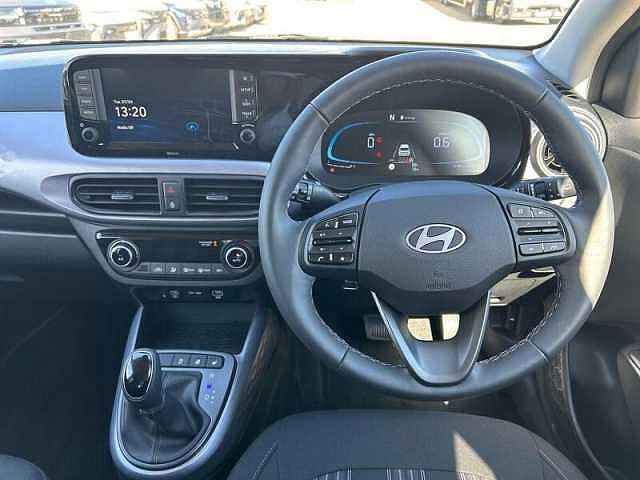 Hyundai i10 1.2 Premium 5dr Automatic