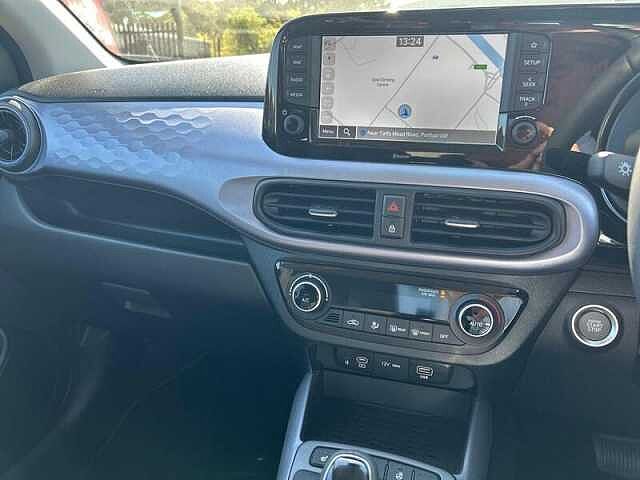 Hyundai i10 1.2 Premium 5dr Automatic