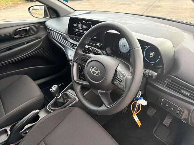 Hyundai i20 1.0 T-GDi Black Line Hatchback 5dr Petrol Manual Euro 6 (s/s) (90 ps)