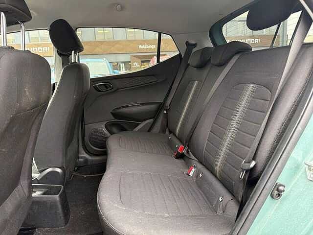 Hyundai I10 1.0 Premium Hatchback 5dr Petrol Auto Euro 6 (s/s) (67 ps) Green