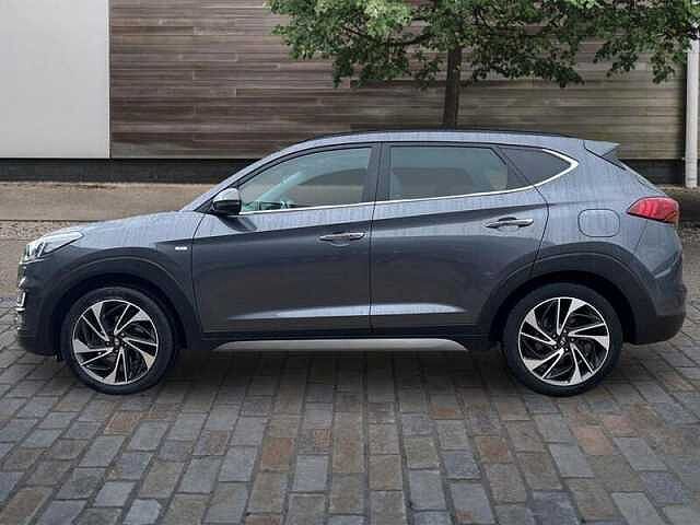 Hyundai TUCSON 1.6 CRDi MHEV Premium SE SUV 5dr Diesel Hybrid DCT Euro 6 (s/s) (136 ps) Grey