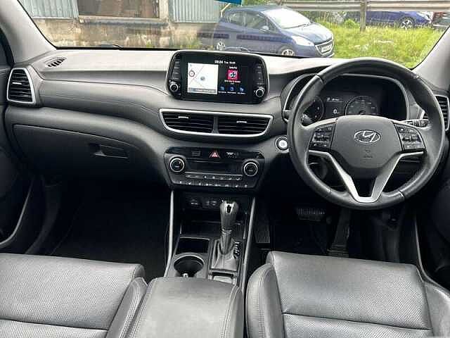Hyundai TUCSON 1.6 CRDi MHEV Premium SE SUV 5dr Diesel Hybrid DCT Euro 6 (s/s) (136 ps) Grey