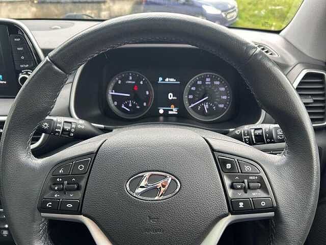 Hyundai TUCSON 1.6 CRDi MHEV Premium SE SUV 5dr Diesel Hybrid DCT Euro 6 (s/s) (136 ps) Grey