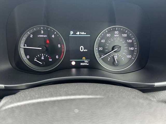 Hyundai TUCSON 1.6 CRDi MHEV Premium SE SUV 5dr Diesel Hybrid DCT Euro 6 (s/s) (136 ps) Grey