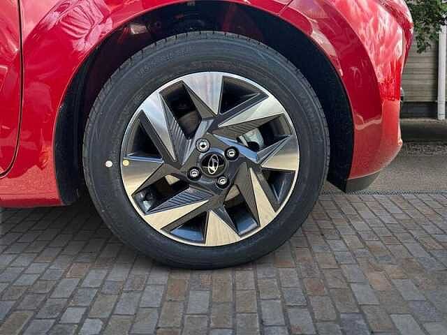 Hyundai i10 1.0 Advance Plus Pack 5dr Automatic