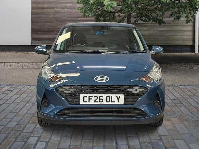 Hyundai i10 1.0 Advance 5dr Automatic