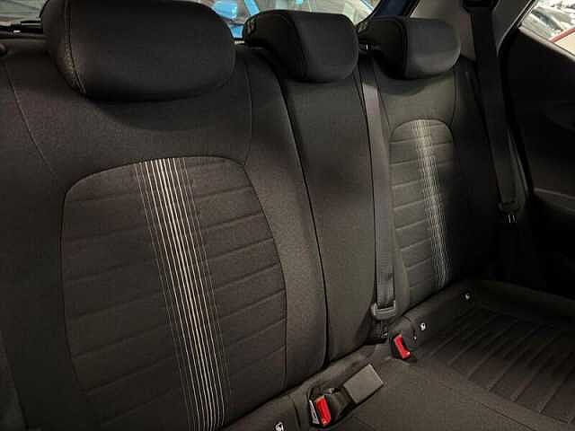 Hyundai i10 1.0 Advance 5dr Automatic