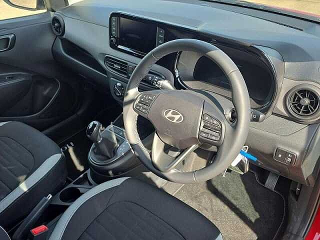 Hyundai i10 1.0 Advance Plus Pack 5dr Automatic