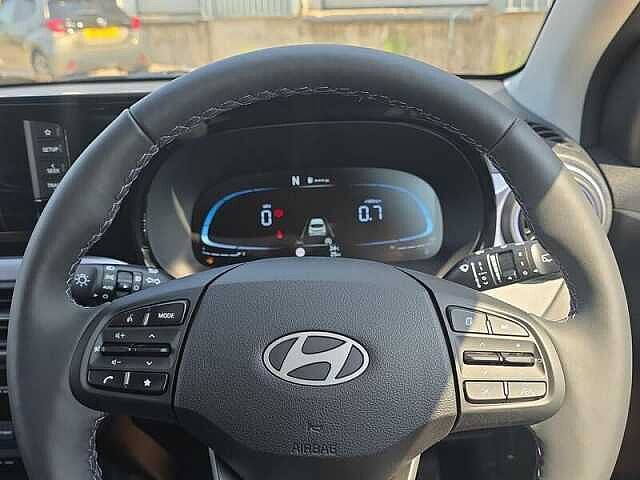 Hyundai i10 1.2 Premium 5dr Automatic