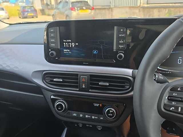 Hyundai i10 1.2 Premium 5dr Automatic