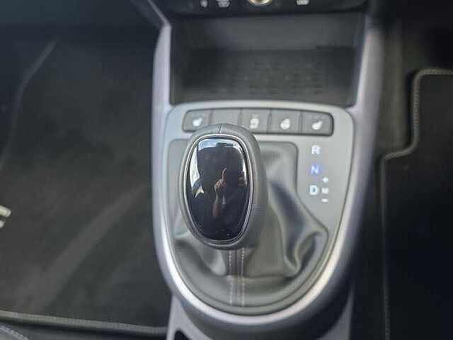 Hyundai i10 1.2 Premium 5dr Automatic