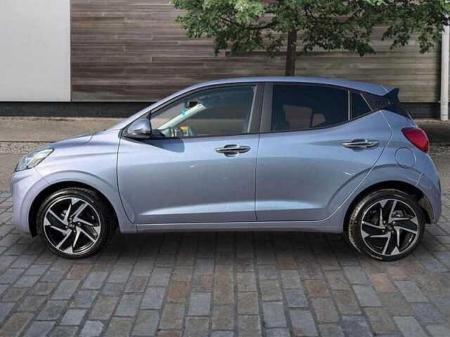 Hyundai i10 1.2 Premium 5dr Automatic