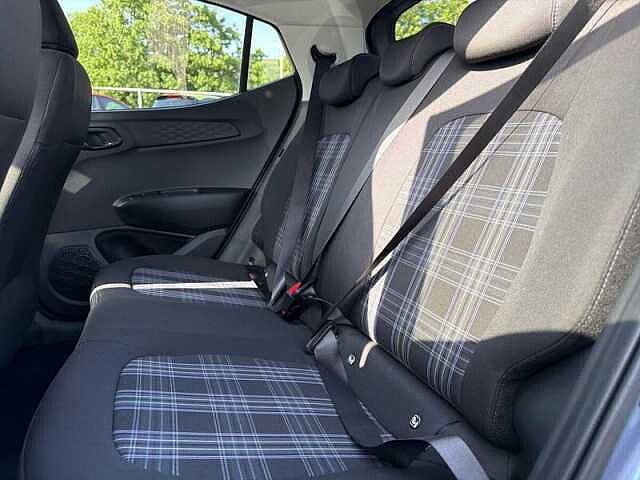Hyundai i10 1.2 Premium 5dr Automatic