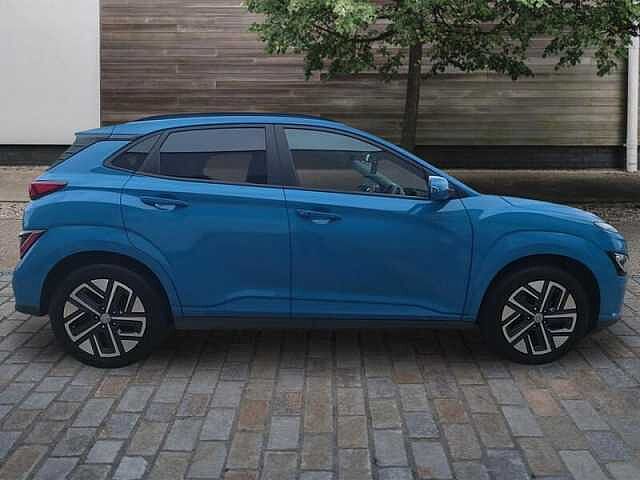 Hyundai KONA 64kWh Ultimate 5dr Automatic
