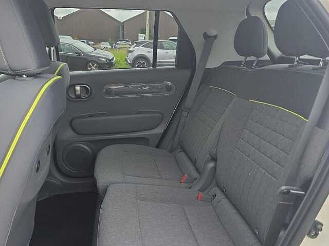 Hyundai INSTER Long Range 49kWh Cross SUV 5dr Automatic Natural Ivory