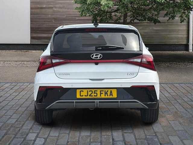 Hyundai i20 1.0 T-GDi Premium Hatchback 5dr Petrol DCT Euro 6 (s/s) (100 ps)