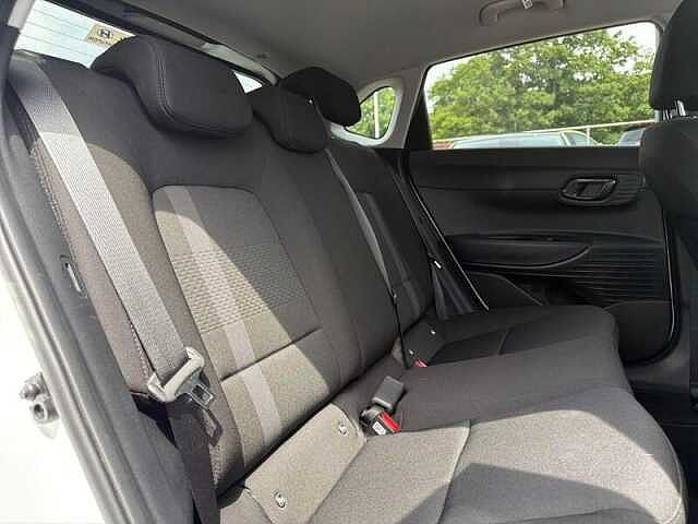 Hyundai i20 1.0 T-GDi Premium Hatchback 5dr Petrol DCT Euro 6 (s/s) (100 ps)
