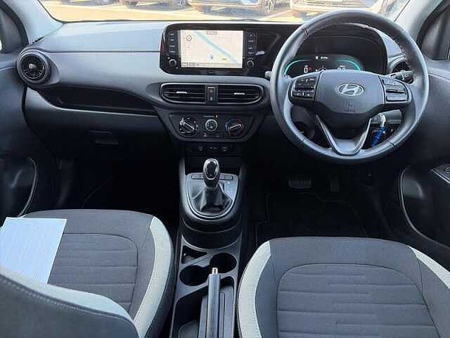 Hyundai I10 1.0 Advance 5dr Automatic Green