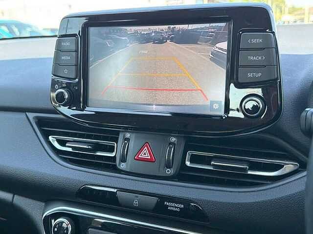 Hyundai i30 1.0T-GDi Mild Hybrid SE Connect 5dr