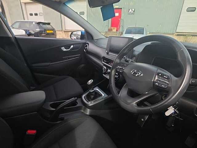 Hyundai KONA 1.0T-GDi Mild Hybrid SE Connect 5dr Blue