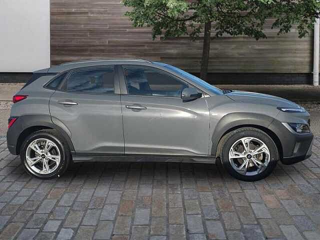 Hyundai KONA 1.0T-GDi Mild Hybrid SE Connect 5dr