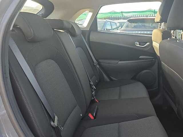 Hyundai KONA 1.0T-GDi Mild Hybrid SE Connect 5dr