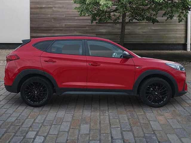 Hyundai TUCSON 1.6GDi N Line 5dr Red
