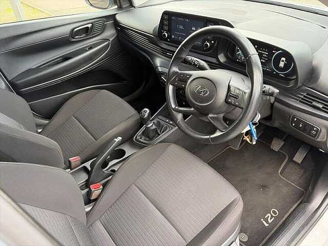 Hyundai I20 1.0T-GDi Mild Hybrid SE Connect 5dr Grey