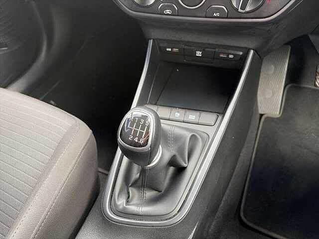 Hyundai I20 1.0T-GDi Mild Hybrid SE Connect 5dr Grey