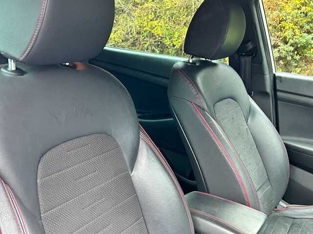 Hyundai TUCSON 1.6 T-GDi N Line SUV 5dr Petrol Manual Euro 6 (s/s) (177 ps) White