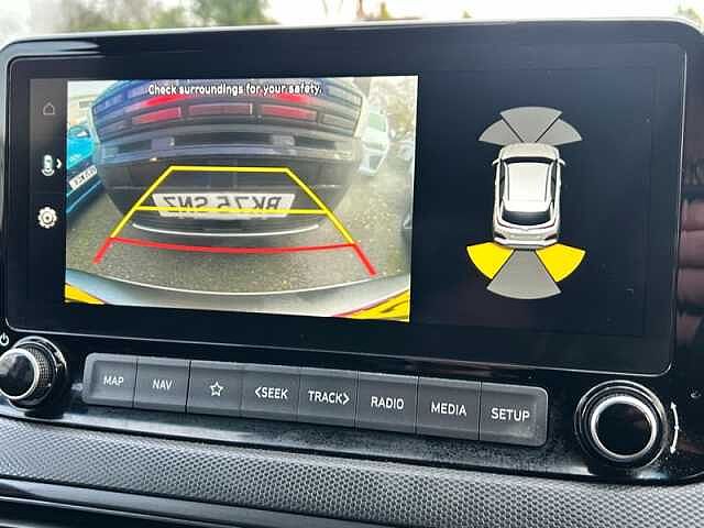 Hyundai KONA 1.6 h-GDi Premium SUV 5dr Petrol Hybrid DCT Euro 6 (s/s) (141 ps) Red