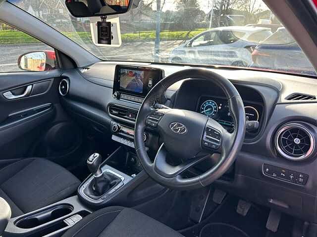 Hyundai KONA 1.0 T-GDi MHEV Premium SUV 5dr Petrol Hybrid Manual Euro 6 (s/s) (120 ps)