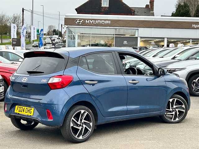 Hyundai i10 1.0 Premium Hatchback 5dr Petrol Auto Euro 6 (s/s) (63 ps)
