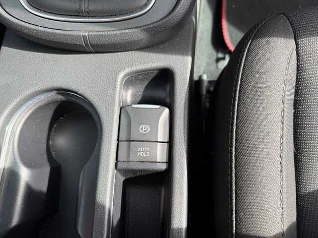 Hyundai KONA 1.0 T-GDi MHEV Premium SUV 5dr Petrol Hybrid Manual Euro 6 (s/s) (120 ps) Red