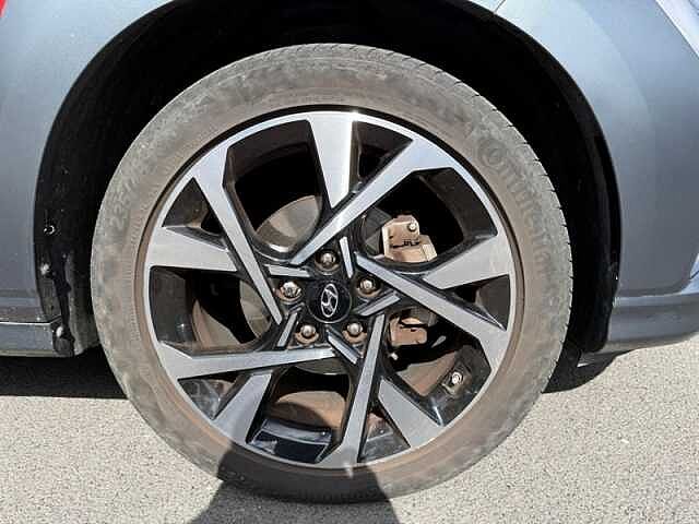 Hyundai KONA 1.0 T-GDi MHEV Premium SUV 5dr Petrol Hybrid Manual Euro 6 (s/s) (120 ps) Red