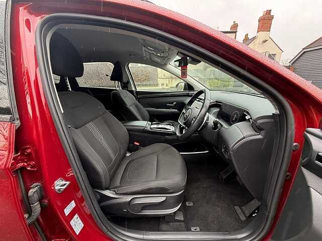Hyundai TUCSON 1.6 h T-GDi Premium SUV 5dr Petrol Hybrid Auto Euro 6 (s/s) (230 ps) Red