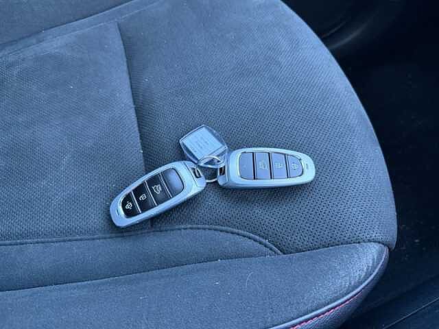 Hyundai TUCSON 1.6 T-GDi MHEV N Line S SUV 5dr Petrol Hybrid DCT 4WD Euro 6 (s/s) (180 ps) Grey