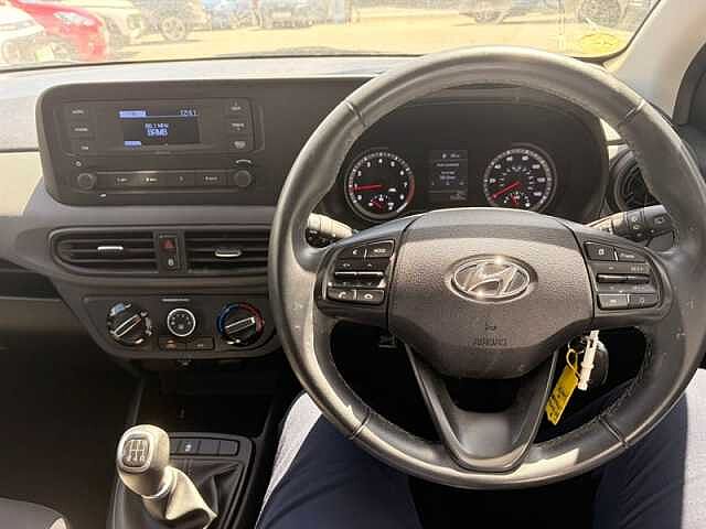 Hyundai i10 1.0 SE Hatchback 5dr Petrol Manual Euro 6 (s/s) (67 ps)