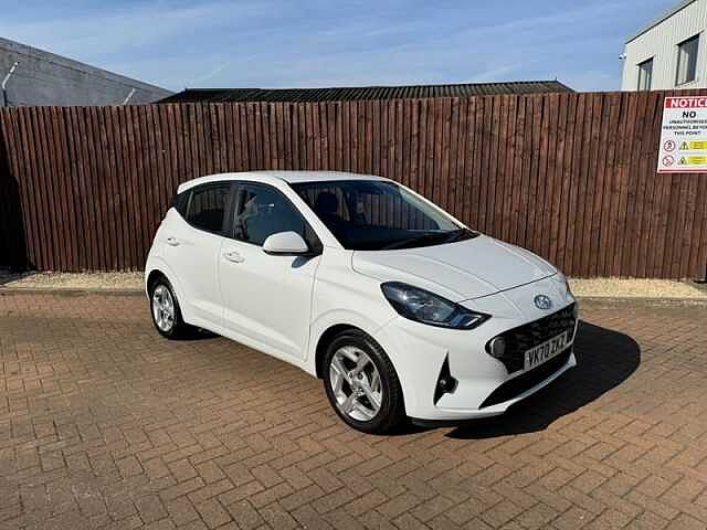 Hyundai I10 1.0 SE Connect Hatchback 5dr Petrol Manual Euro 6 (s/s) (67 ps) White