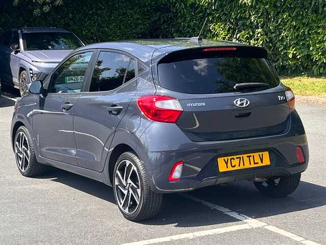 Hyundai I10 1.2 Premium Hatchback 5dr Petrol Manual Euro 6 (s/s) (84 ps) Grey