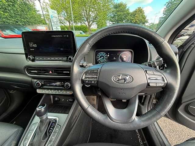 Hyundai KONA 1.6 h-GDi Ultimate SUV 5dr Petrol Hybrid DCT Euro 6 (s/s) (141 ps)