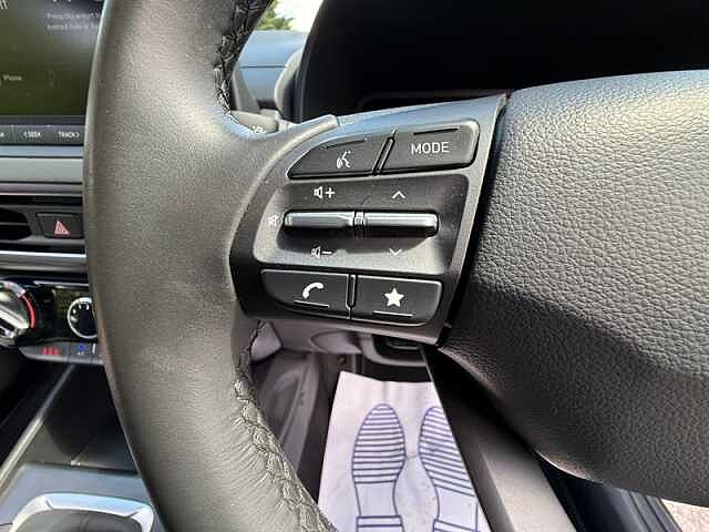 Hyundai KONA 1.0 T-GDi MHEV SE Connect SUV 5dr Petrol Hybrid Manual Euro 6 (s/s) (120 ps)