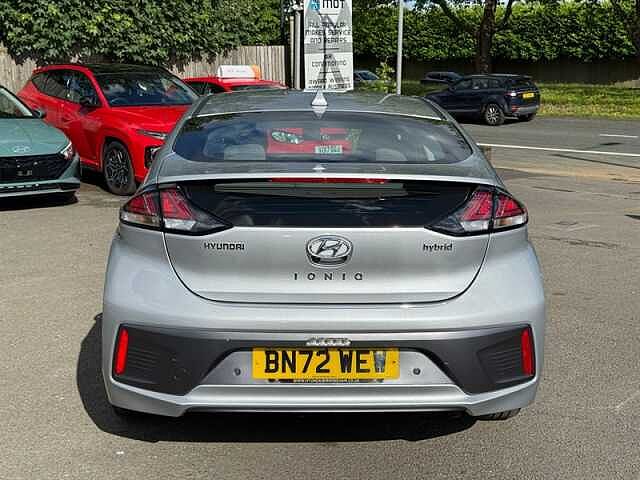Hyundai IONIQ 1.6 h-GDi Premium Hatchback 5dr Petrol Hybrid DCT Euro 6 (s/s) (141 ps)