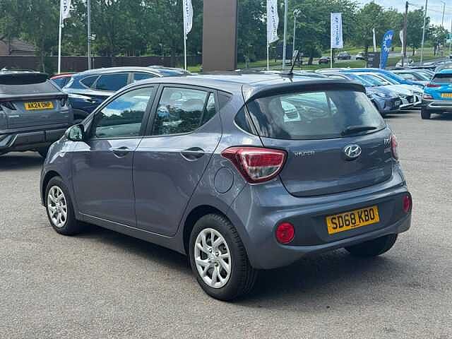 Hyundai i10 1.0 SE Hatchback 5dr Petrol Manual Euro 6 (67 ps)