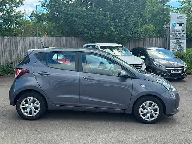 Hyundai i10 1.0 SE Hatchback 5dr Petrol Manual Euro 6 (67 ps)