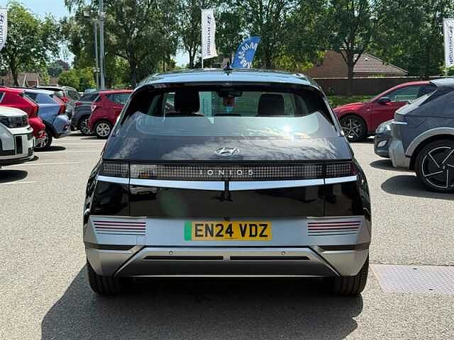 Hyundai IONIQ 5 77kWh Premium Hatchback 5dr Electric Auto (228 ps)