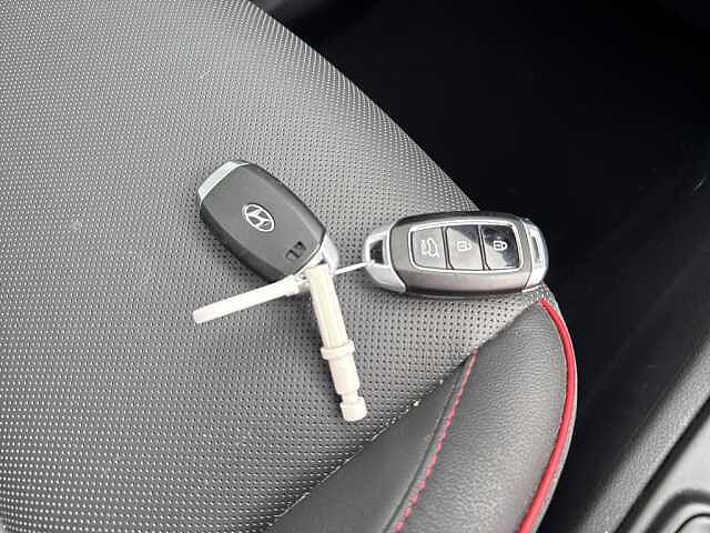 Hyundai KONA 1.6 T-GDi Premium GT SUV 5dr Petrol DCT 4WD Euro 6 (s/s) (177 ps)