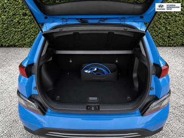 Hyundai KONA 64kWh Premium SUV 5dr Electric Auto (10.5kW Charger) (204 ps)